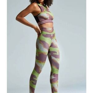 Noli yoga Sedona sports bra sz s